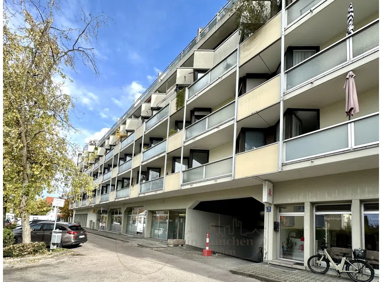 Frontansicht Gebäude