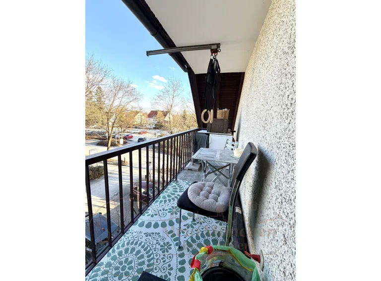 Nordostbalkon Schlafzimmer