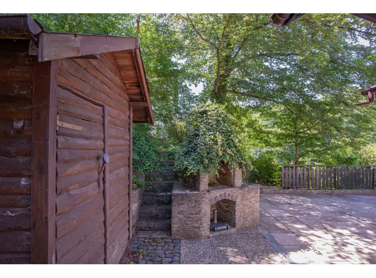 Gartenhaus & -kamin
