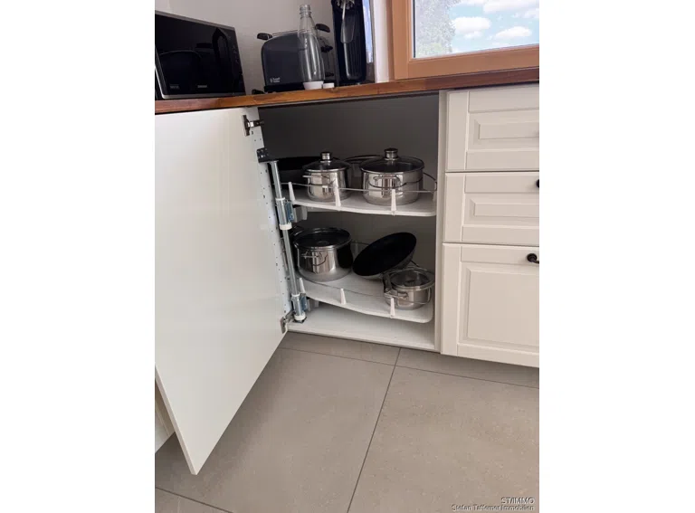 Eckschrank