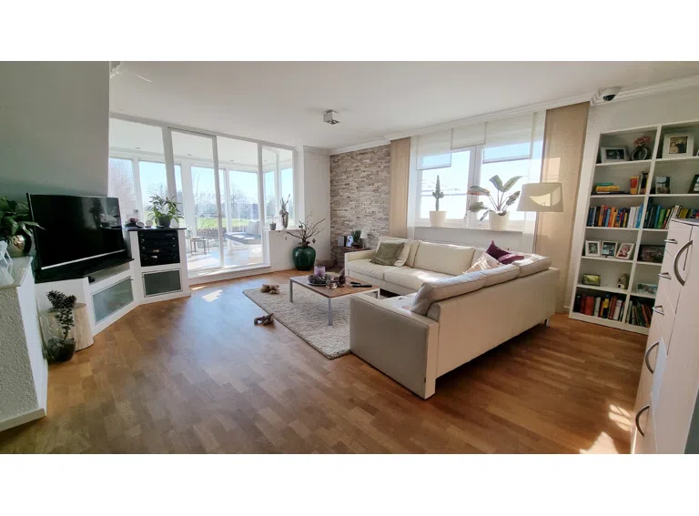 Wohnzimmer (Dachgeschoss)