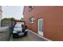 Garage und Seiteneingang