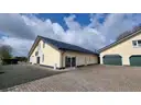 Frontanasicht mit optinaler Garage