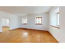 Living-Room-Defurnished (1)
