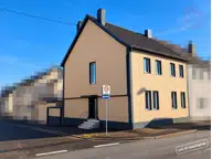 Bild von Modernisiertes Reiheneckhaus in Völklingen – 150 m², Häuser, in Völklingen, 150.00 m², 5.00 Zi., Bj. 1954
