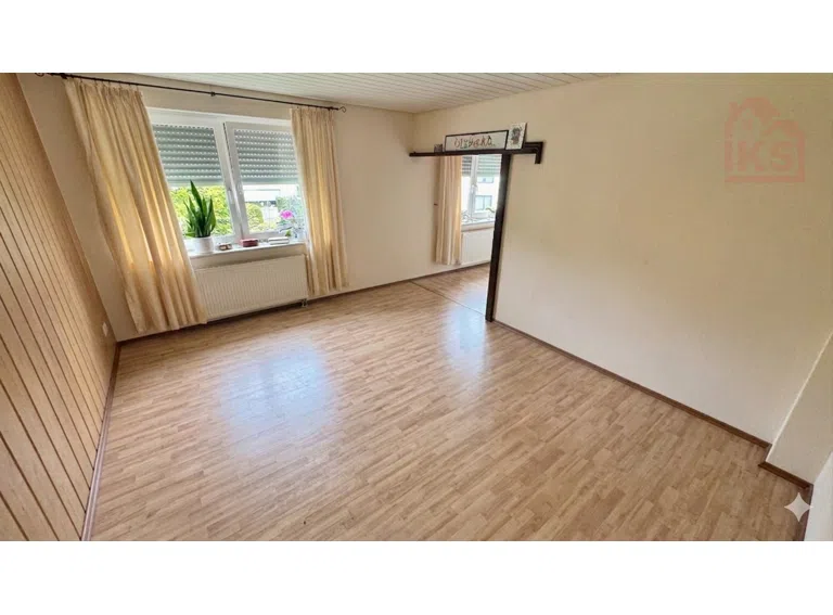 Schlafzimmer OG links Db