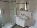 Badezimmer im Erdgeschoss