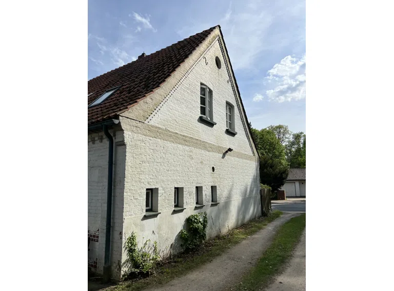 Einfahrtseite