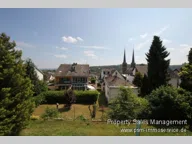 Titelbild für Ihre charmante 3 Zimmer Wohnung befindet sich im Hochparterre eines