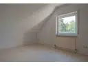 Schlafzimmer DG