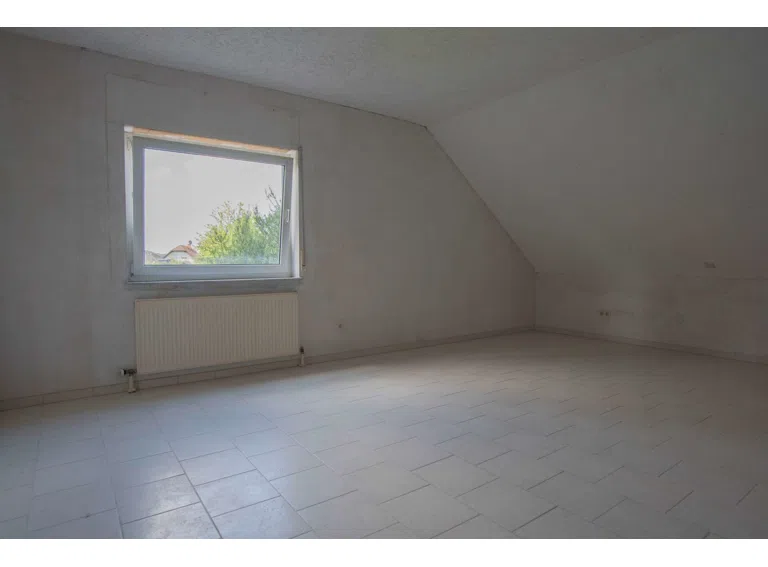 Schlafzimmer DG