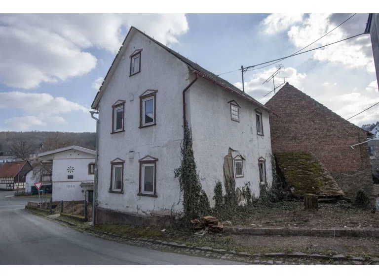 Straßenansicht