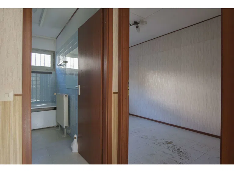 Bad/Schlafzimmer 1