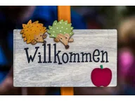 Bild von Wohnen mit Weitblick- großzügiges Zweifamilienhaus mit Dachterrasse Titelbild für Dieses großzügige Zweifamilienhaus aus dem Jahr 1962 auf einem städtischem