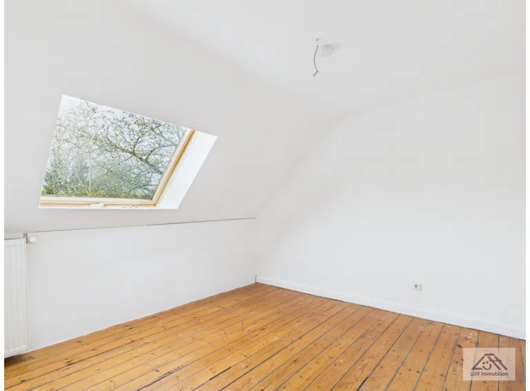 Zimmer 3 DG Altbau