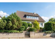 Häuser, in Wiesbaden, 184.48 m², 8.0 Zi., Bj. 1962