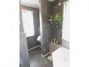 BB25-1 Badezimmer OG