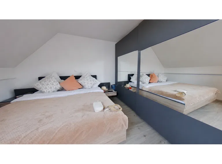 Schlafzimmer Betreiberwohnung