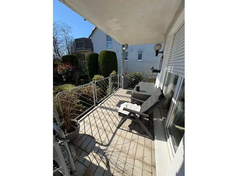 Balkon EG