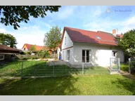 Titelbild für Bitte kontaktieren Sie uns per Mail oder über die Kontaktfelder.