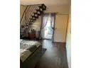 34 WE1 Treppe zur Ankleide - Anbau und Terrassentür