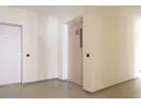 Flur mit Aufzug