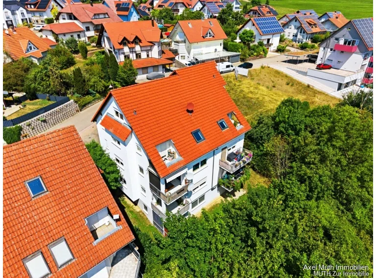 Luftbild- Wohnung rechts 3 Etage