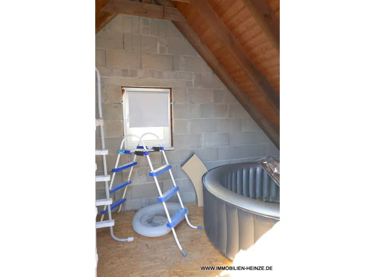 viel Platz im Schuppen...