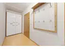 Stauraum im Flur. (Bild KI gestützt bearbeitet)