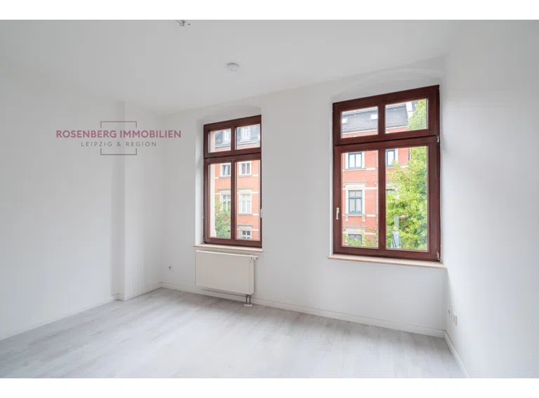 Immobilie in Zwickau zu verkaufen_3-Raum_Zimmer 1