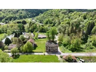 Gewerbe, in unbekannt, 32000.00 m², Bj. 1920