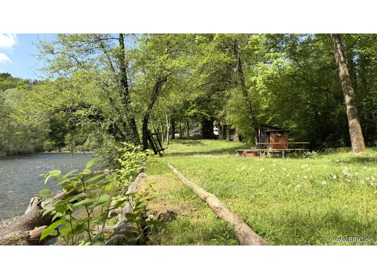 Badestelle und Grillplatz
