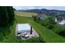 Außenansicht mit Pool